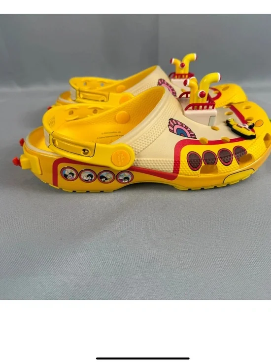 Crocs Beatles yellow submarine women size 9 men’s size 7 - Picture 3 of 7